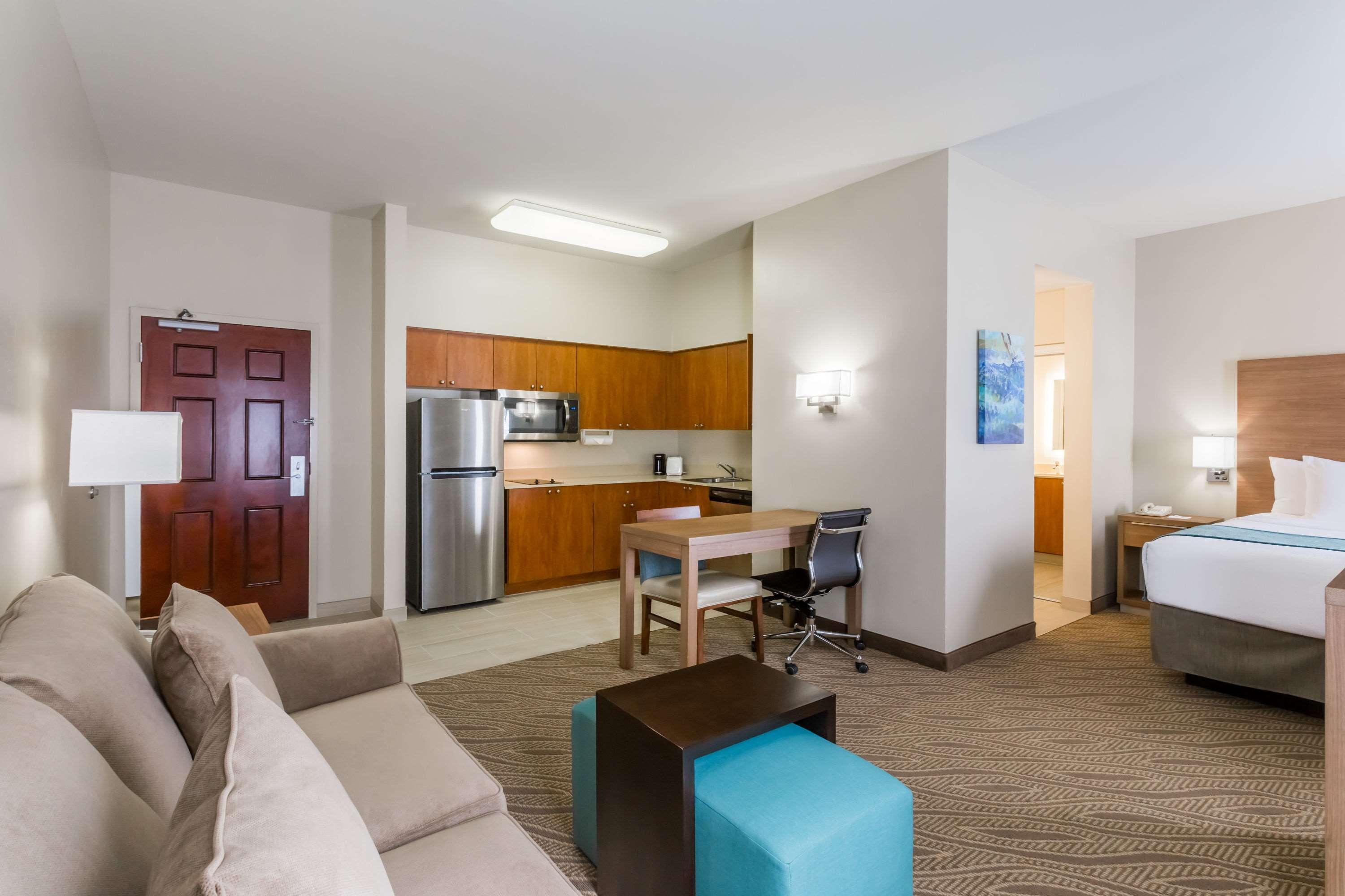 Hawthorn Extended Stay By Wyndham North Naples Eksteriør billede
