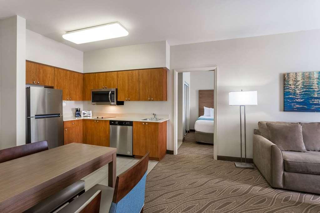 Hawthorn Extended Stay By Wyndham North Naples Værelse billede